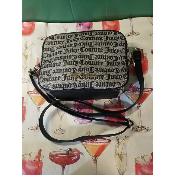Juicy Couture Bestseller Chain Up Camera Crossbody - Black/Grey Bag - Picture 2 of 6